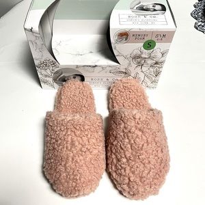 Rose &. Co. Women’s Slipper